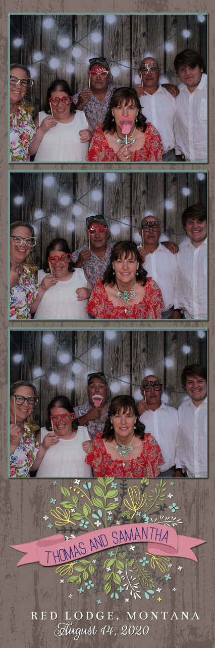 Sammy and Thomas Wedding | View more photos from the event at gallery.photoboothbillings.com/u/PhotoBoothBillings/Sammy-and-Thomas-Wedding